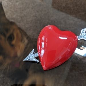 Bob Mackie heart & arrow pin! ❤️